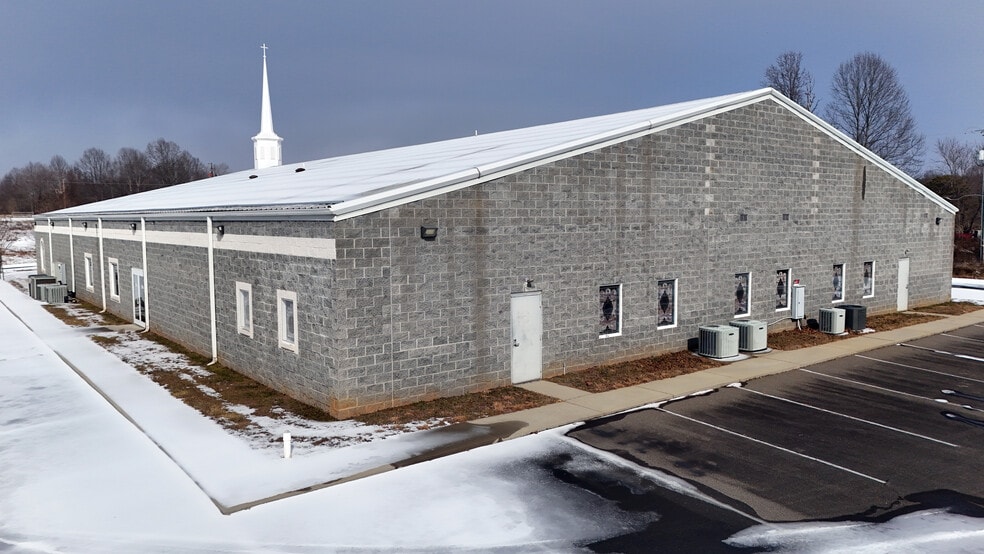 More Photos Of 574 Slate Rd, Mount Airy Religious Facility For Sale