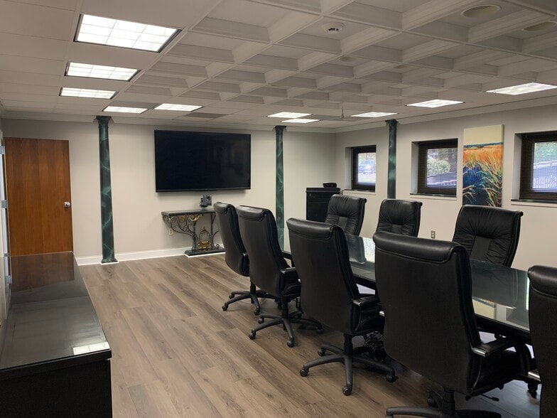 More Photos Of 400 Percival Rd, Columbia Office For Lease