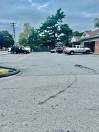 More Photos Of 132 S Main St, Acushnet Freestanding For Lease