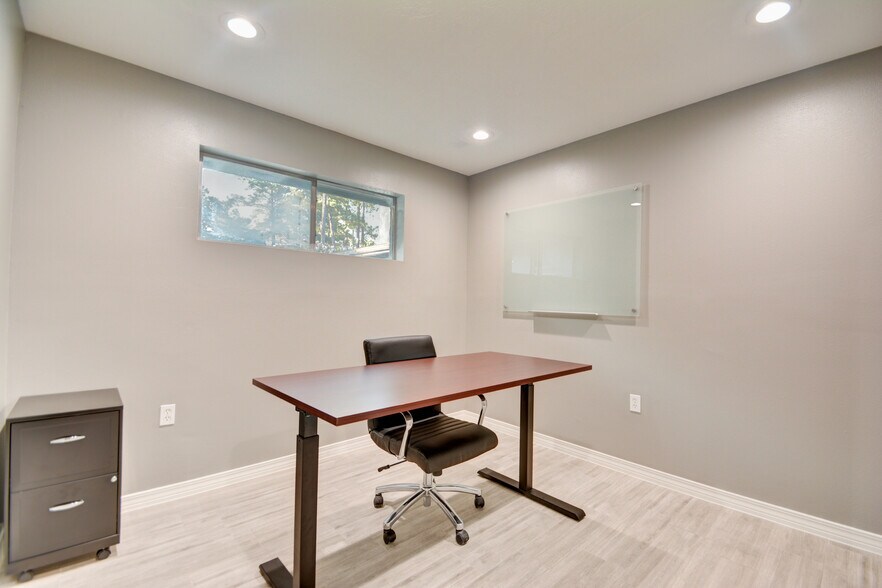 More Photos Of 26615 Oak Ridge Dr, The Woodlands Office For Lease