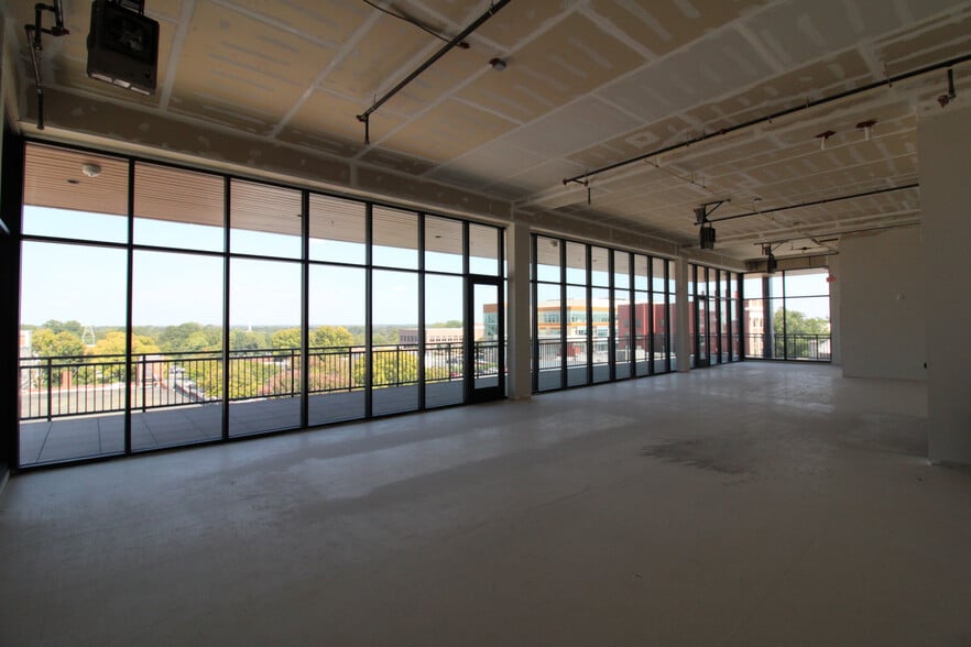 More Photos Of 26 Union St S, Concord Apartments For Lease