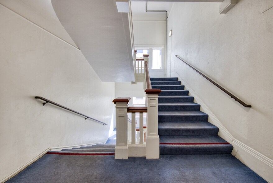 More Photos Of 2525 Durant Ave, Berkeley Apartments For Sale