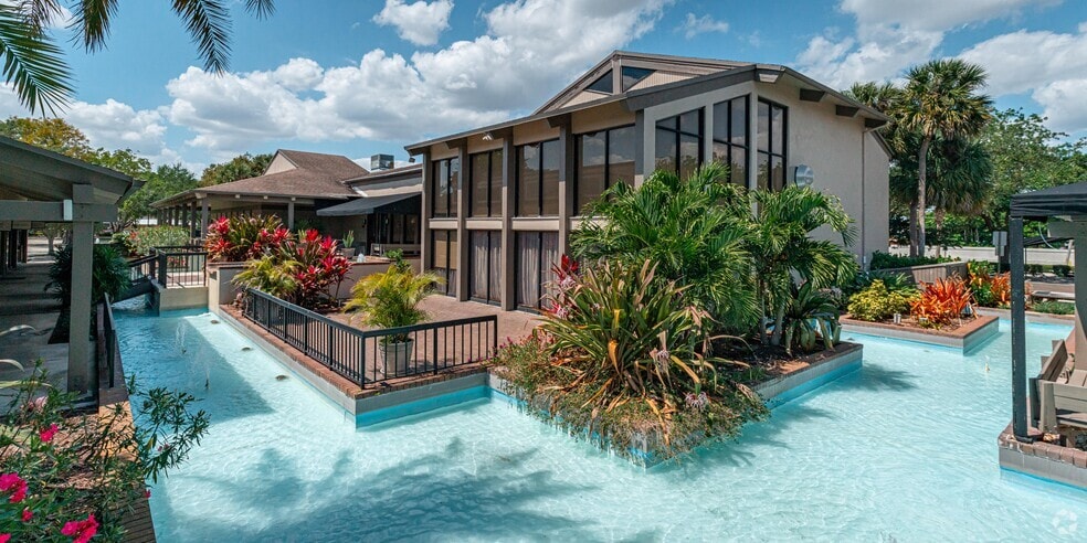 More Photos Of 7041-7111 W Commercial Blvd, Tamarac Unknown For Lease