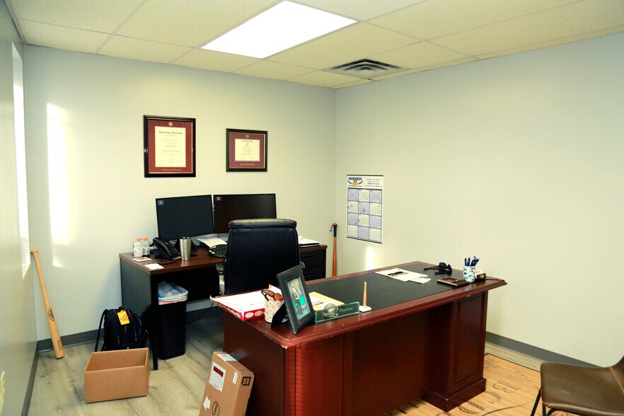 More Photos Of 1200 Morgantown Ave, Fairmont Warehouse For Sale