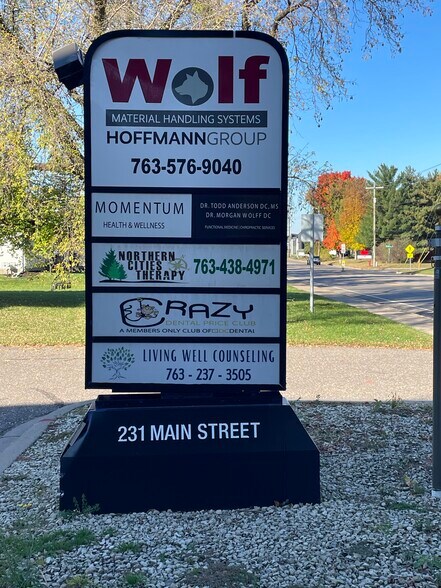 More Photos Of 231 Main St, Elk River Office For Lease