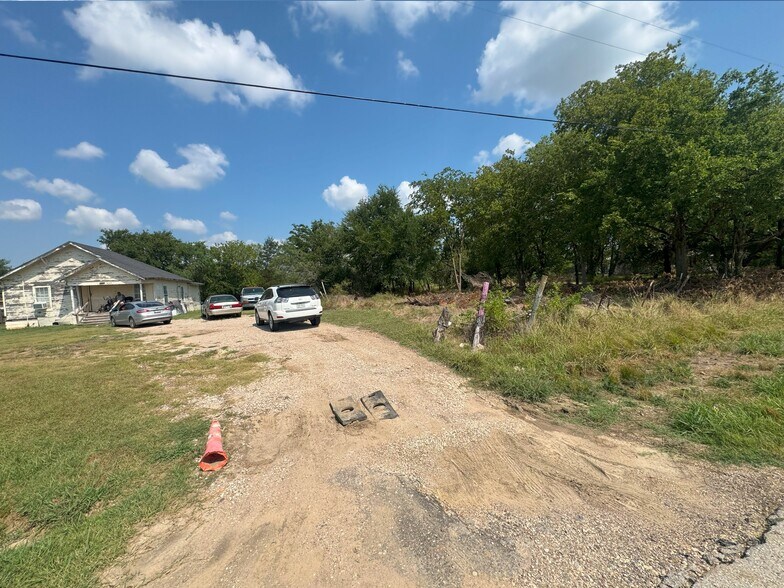 More Photos Of 5928 Fair Rd, Kaufman General Retail For Sale