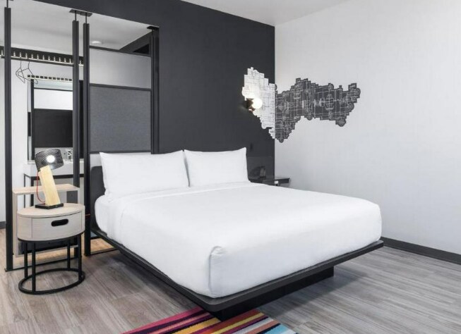 More Photos Of 13111 Highland Park Blvd, Oklahoma City Hotel For Sale