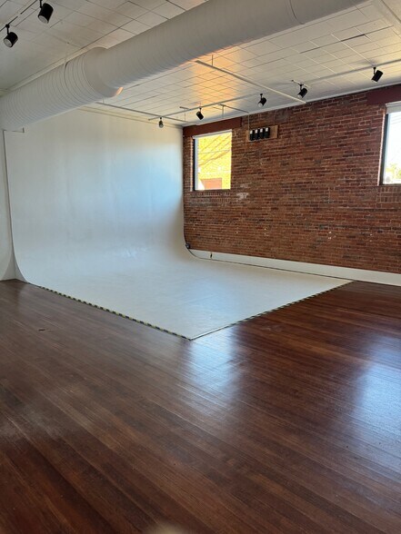 More Photos Of 115 N Tejon St, Colorado Springs Storefront Retail Office For Lease