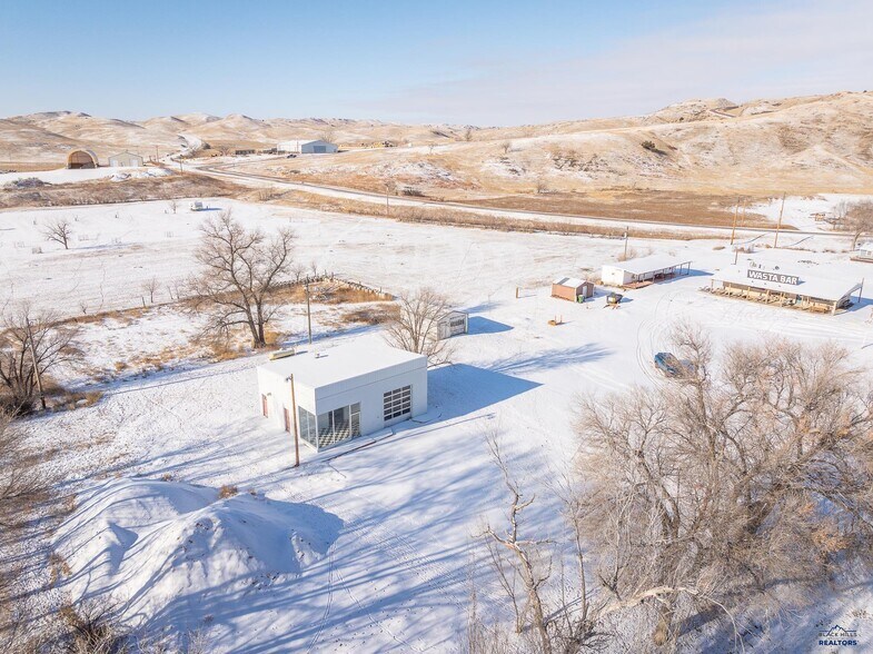 More Photos Of 47 C Ave, Wasta Land For Lease