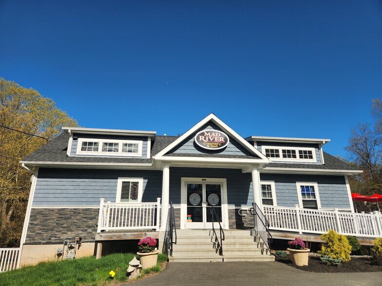 Primary Photo Of 605 Wolcott Rd, Wolcott Specialty For Sale