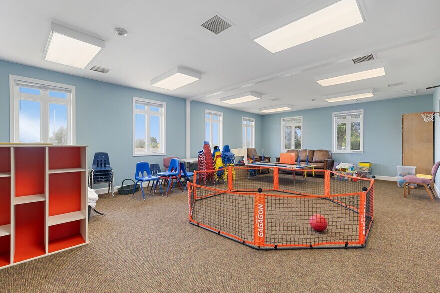 More Photos Of 10 Chapel Hill Dr, Brighton Religious Facility For Sale