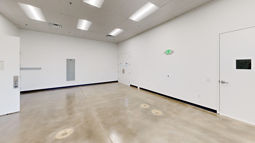 More Photos Of 199 S Taylor Ave, Louisville Research And Development For Sale