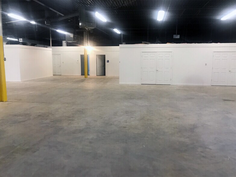 More Photos Of 2727 Philmont Ave, Huntingdon Valley Warehouse For Lease