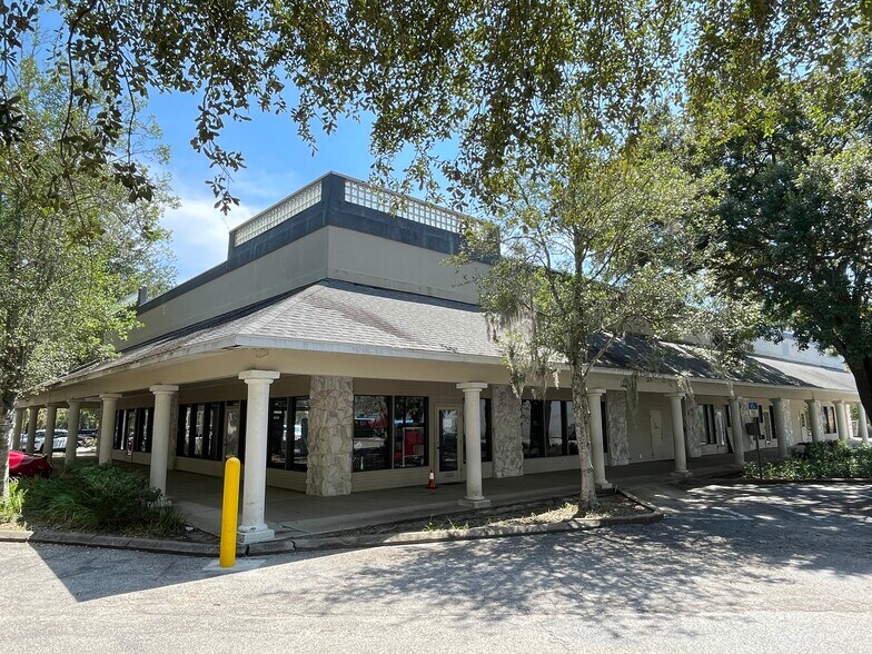 More Photos Of 500 NW 60th St, Gainesville Storefront Retail Office For Lease