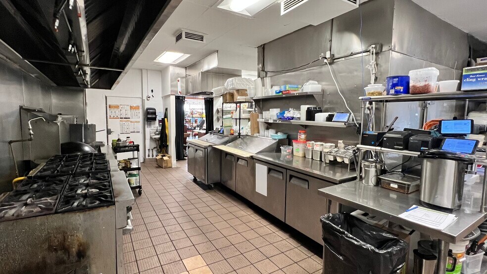 More Photos Of 240 N Virgil Ave, Los Angeles Storefront Retail Office For Lease