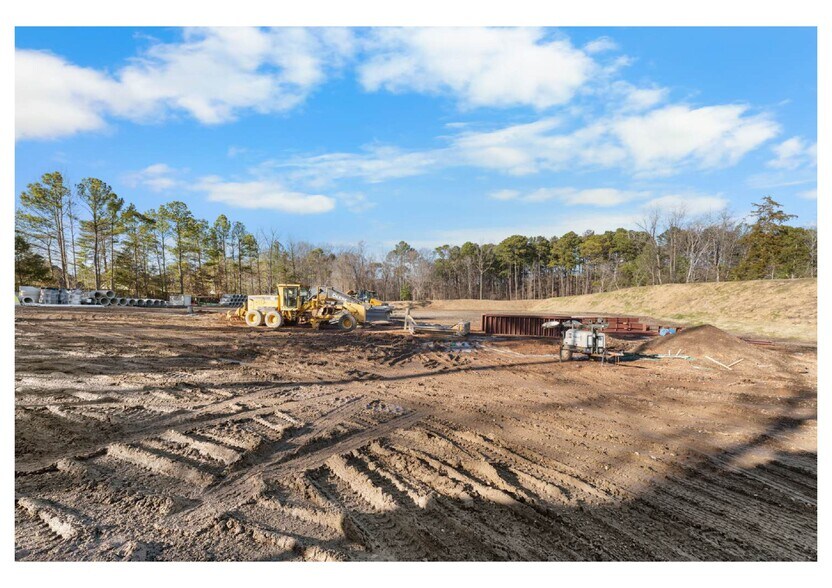 More Photos Of 2917 Gresham Lake Rd, Raleigh Contractor Storage Yard For Lease