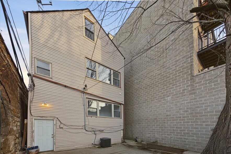 More Photos Of 4140 N Western Ave, Chicago Multifamily For Sale