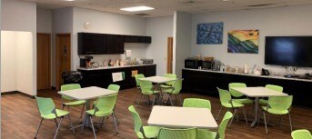 More Photos Of 333 Beichl Ave, Beaver Dam Flex For Lease
