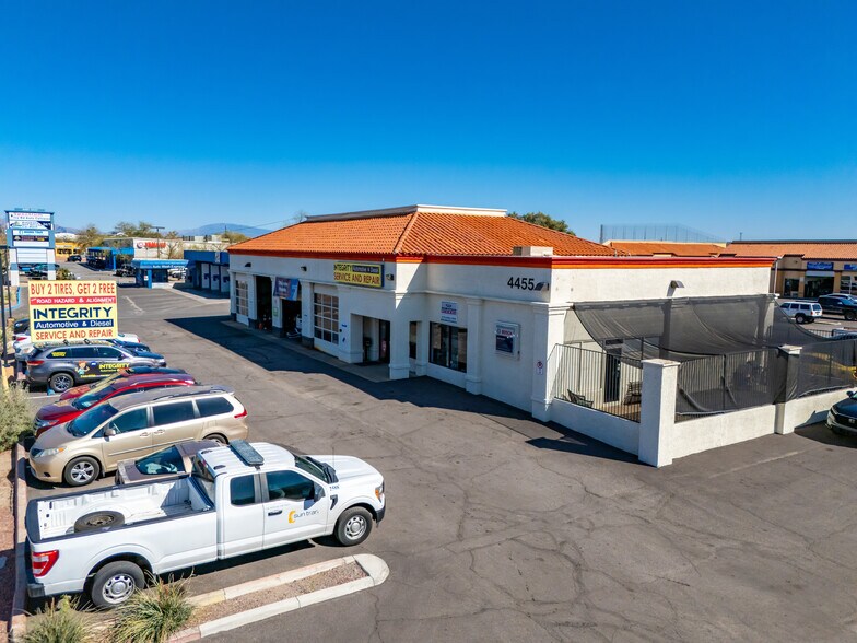 More Photos Of 4455 W Ina Rd, Tucson Auto Repair For Sale