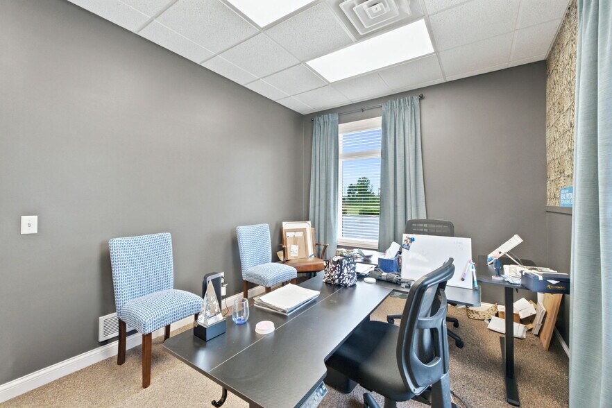 More Photos Of 9109 Stellhorn Crossing Blvd, Fort Wayne Office For Lease