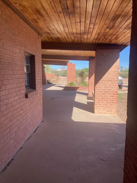 More Photos Of 801 McNab Pkwy, San Manuel Specialty For Sale