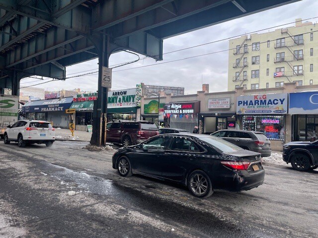 More Photos Of 2426-2438 Jerome Ave, Bronx Storefront For Lease
