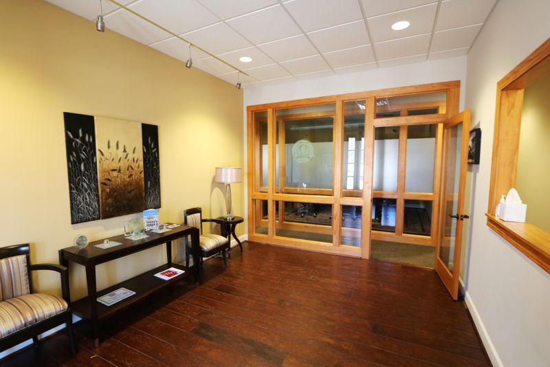 More Photos Of 209 Burgess St, Greer Office For Sale