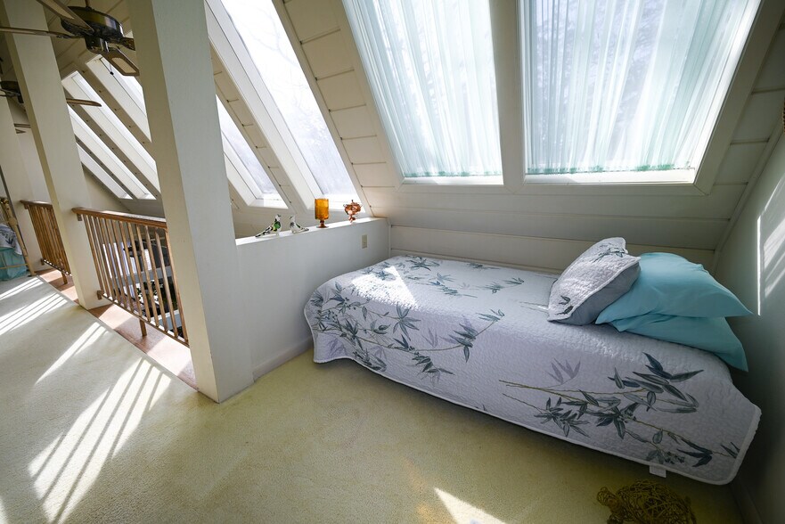 More Photos Of 2759 County Road 411, Berryville Hotel For Sale
