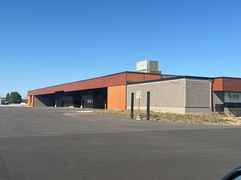 More Photos Of 2090 Deadwood Ave N, Rapid City Manufacturing For Lease