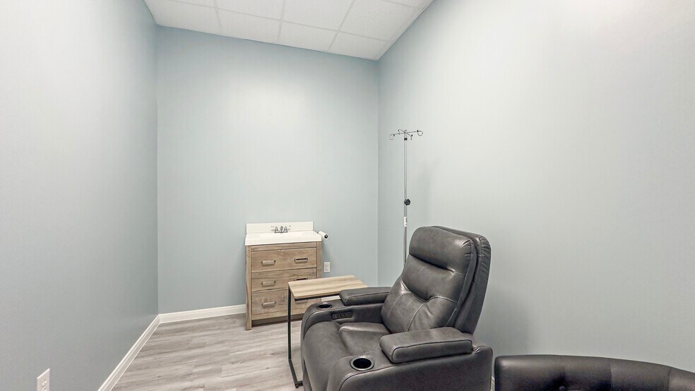 More Photos Of 26622 Cook Field Rd, Katy Medical For Lease
