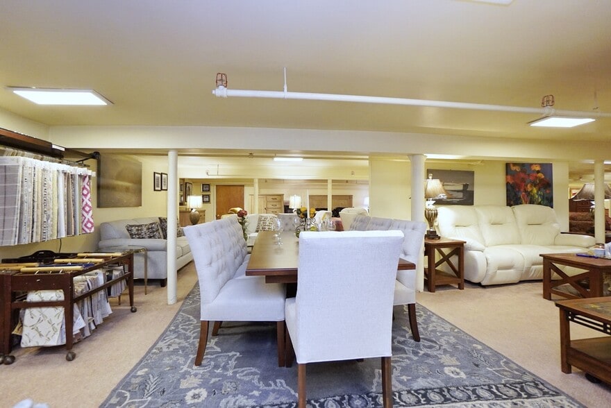 More Photos Of 1229 Castleton Ave, Staten Island Storefront For Lease