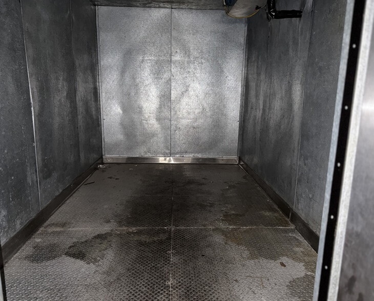 More Photos Of 3621 S Western Ave, Los Angeles Restaurant For Lease