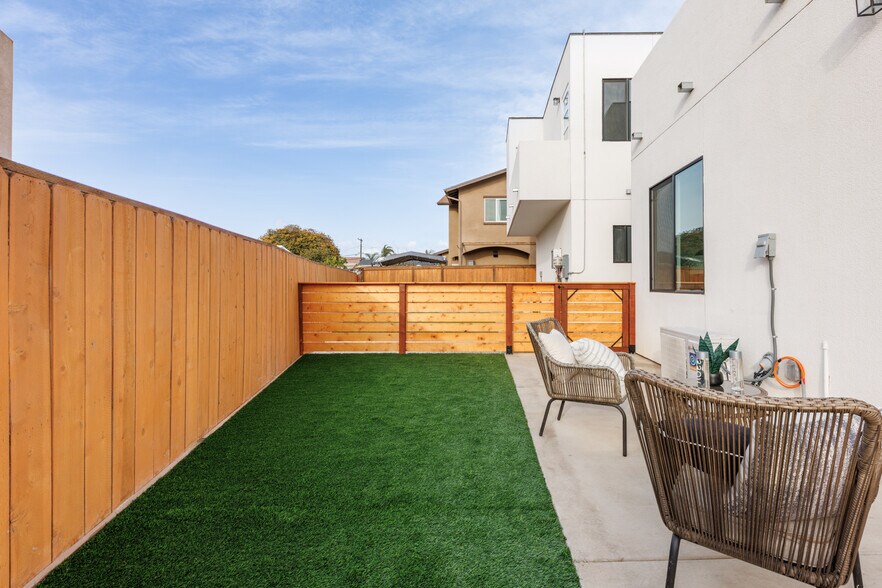 More Photos Of 7128 E Hyatt St, San Diego Apartments For Sale