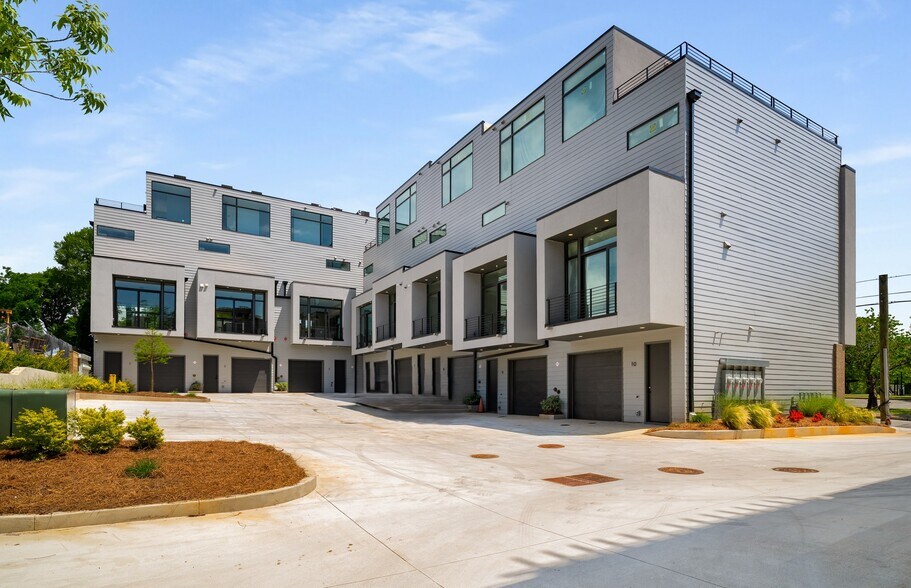 More Photos Of 105 Georgia Ave SE, Atlanta Apartments For Sale