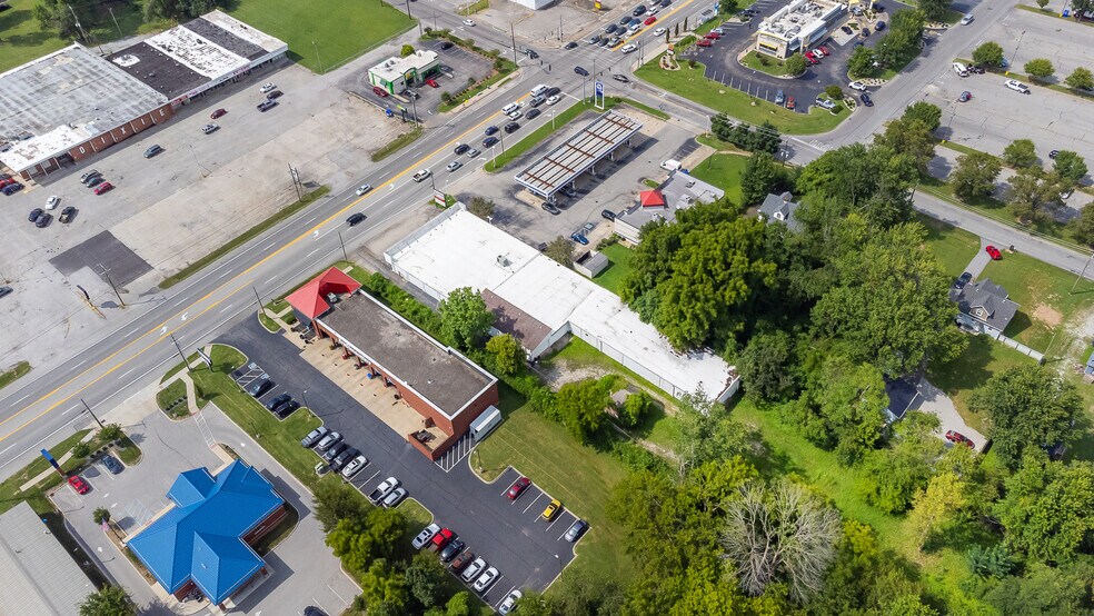 More Photos Of 10509 Dixie Hwy, Louisville Freestanding For Lease
