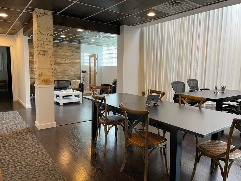 More Photos Of 709 President Ronald Reagan Way, Nashville Land For Sale