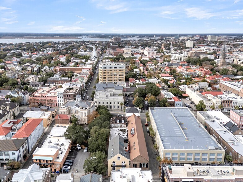 More Photos Of 12 Gillon St, Charleston Office For Lease