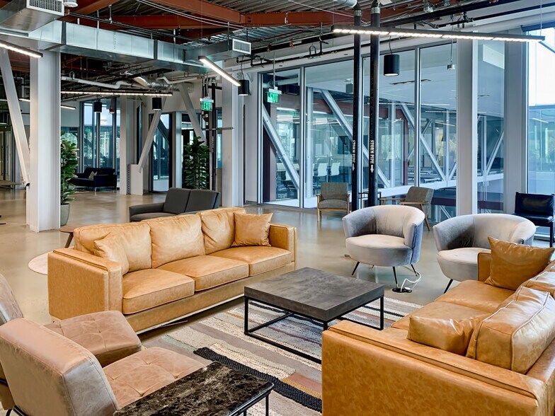 More Photos Of 12358 Parklawn Dr, North Bethesda Coworking Space