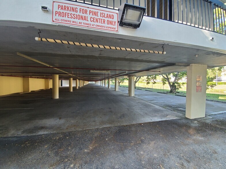 More Photos Of 1860 N Pine Island Rd, Plantation Office For Lease