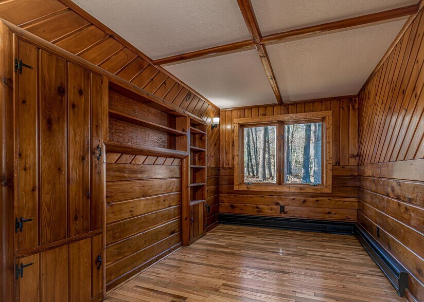 More Photos Of 7601 US Highway 51, Minocqua Office For Sale