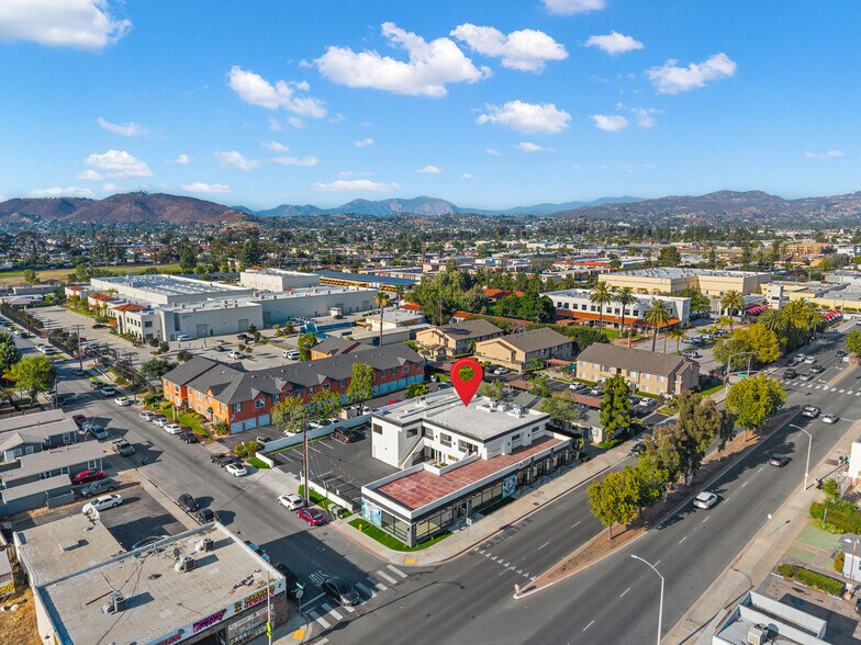 More Photos Of 620 E Main St, El Cajon Medical For Lease