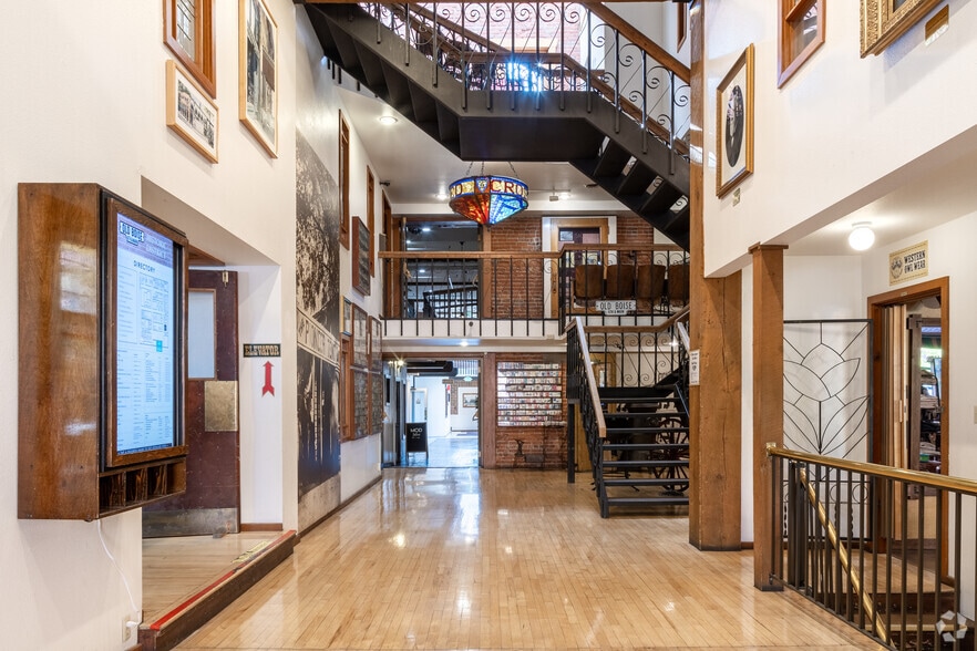 More Photos Of 106 Main St, Boise General Retail For Lease