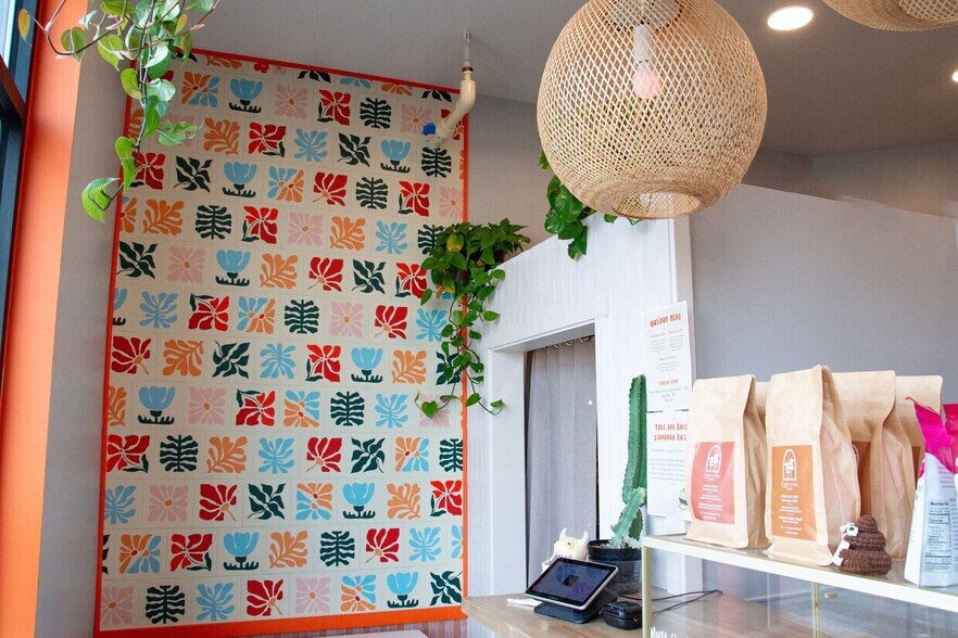 More Photos Of 3331 Downing, Denver Storefront Retail Office For Sale