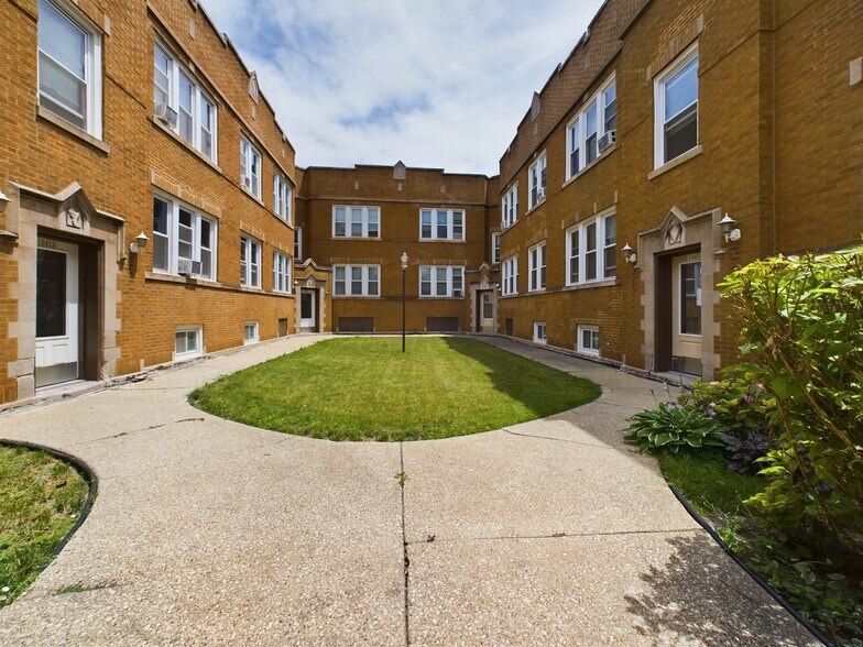 More Photos Of 1405-1413 N Central Ave, Chicago Apartments For Sale