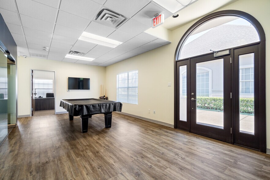 More Photos Of 5156 Village Creek Dr, Plano Medical For Sale