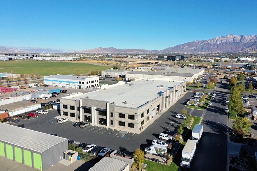 More Photos Of 175 N 1800 W, Lindon Warehouse For Lease
