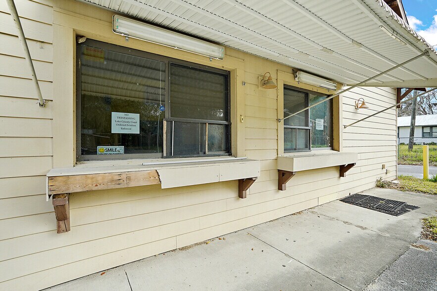 More Photos Of 2535 Main St, Leesburg Restaurant For Sale