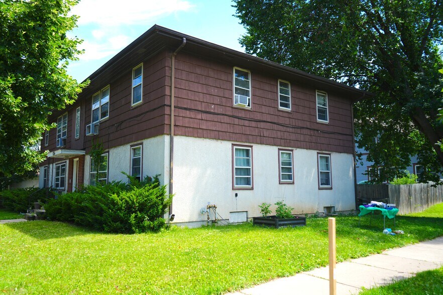 More Photos Of 644 Sherwood Ave, Saint Paul Apartments For Sale