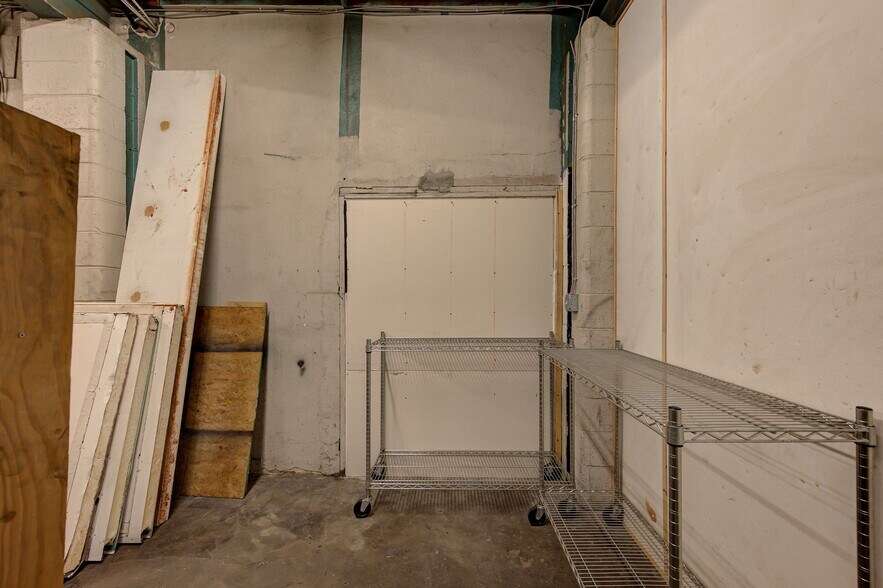 More Photos Of 1615 N Portland Ave, Oklahoma City Warehouse For Sale