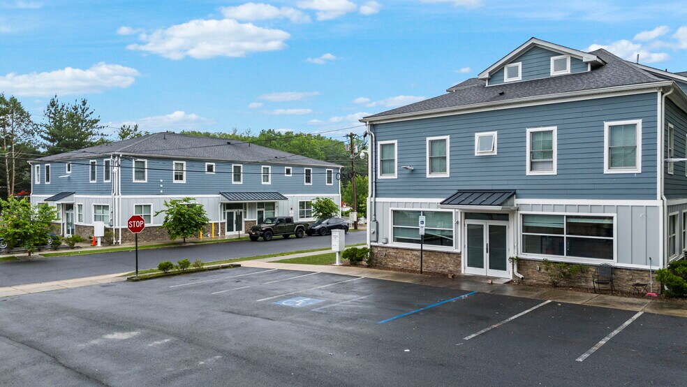 More Photos Of , Ewing Unknown For Sale